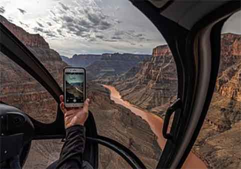 Grand Canyon Helicopter Tour with Optional Below-the-Rim Landing and Skywalk